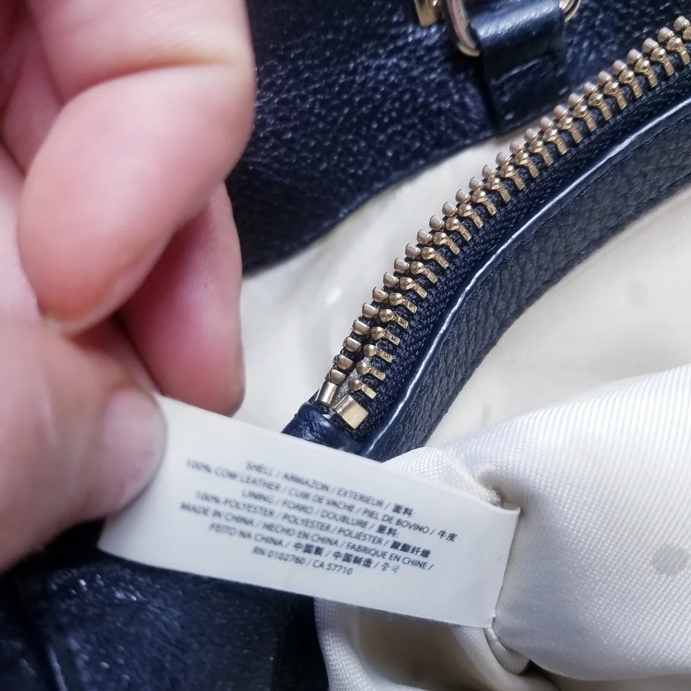 🌸 Kate‎ Spade | Black Leather Medium Sized bag